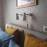 Homestay Liisu Kulalistemaja Haapsalu