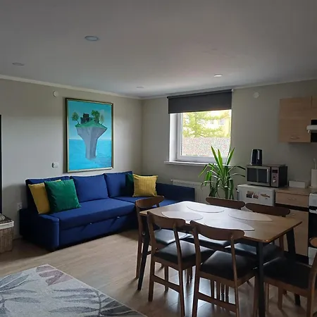 Liisu Kulalistemaja Homestay Haapsalu