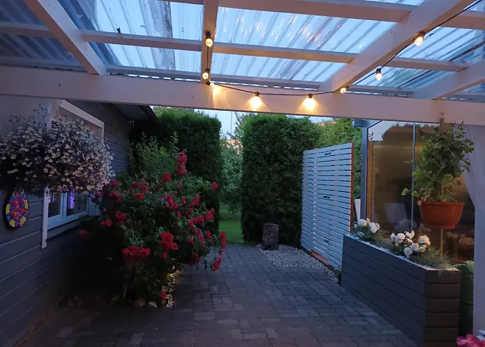 Liisu Kuelalistemaja * Haapsalu